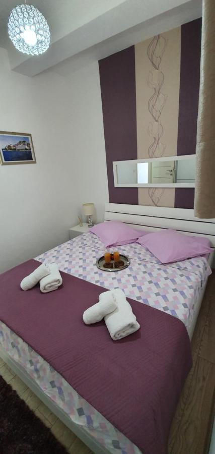 Apartments Agata Šibenik Buitenkant foto